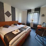 Hotel Waldhotel 3*