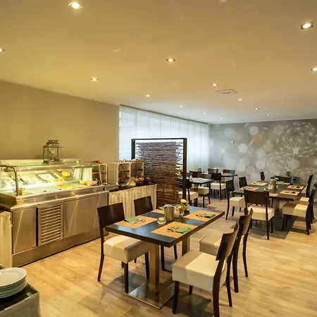 Waldhotel Szálloda 3*