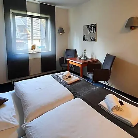 Waldhotel 호텔
