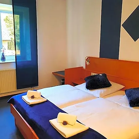 Waldhotel 호텔 Surwold
