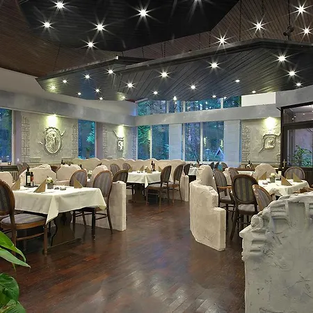 Waldhotel فندق 3*